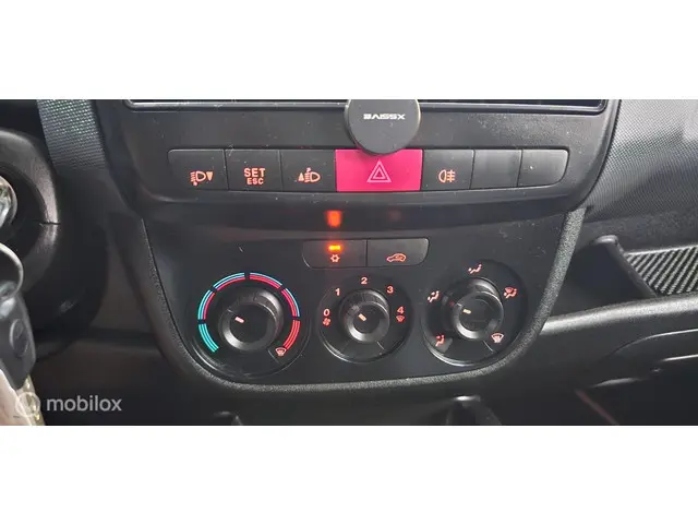 Fiat Doblò Cargo 1.3 MultiJet SX 2013 Diesel 8