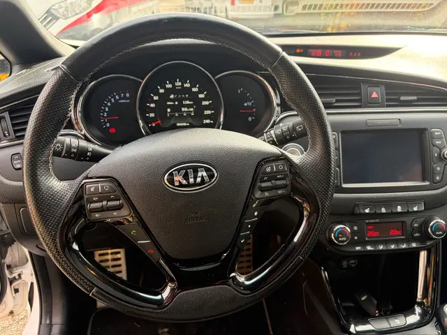 Kia cee'd 1.0 T-GDi GT-Line 2016 Benzine 16