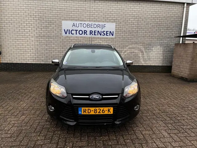 Ford Focus Wagon 1.0 EcoB. Titanium 2013 Benzine 2