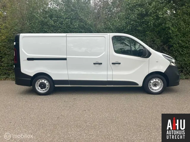 Opel Vivaro 3
