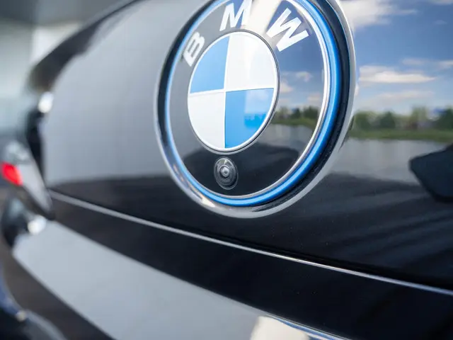 BMW 7 Serie Sedan M760e xDrive 2023 Hybride Benzine 22