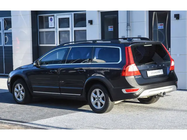 Volvo XC70 3.0 T6 Summum 2011 LPG/Gas 2