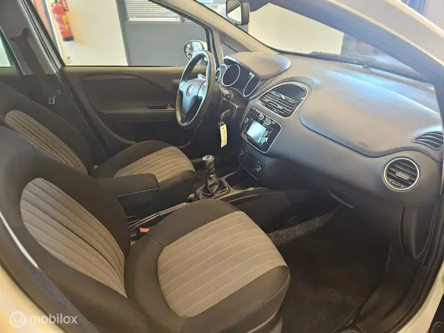 Fiat Punto Evo 0.9 TwinAir Sempre 2017 Benzine 14