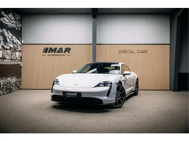 Porsche Taycan Performance 84 kWh 2023 Elektrisch