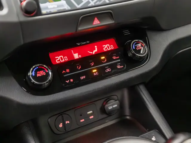 Kia Sportage 1.6 GDI Super Sport 2015 Benzine 9