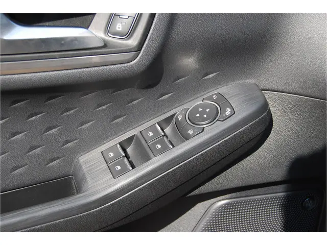 Ford Kuga 1.5 EcoBoost Titanium X 150PK 2020 Benzine 15