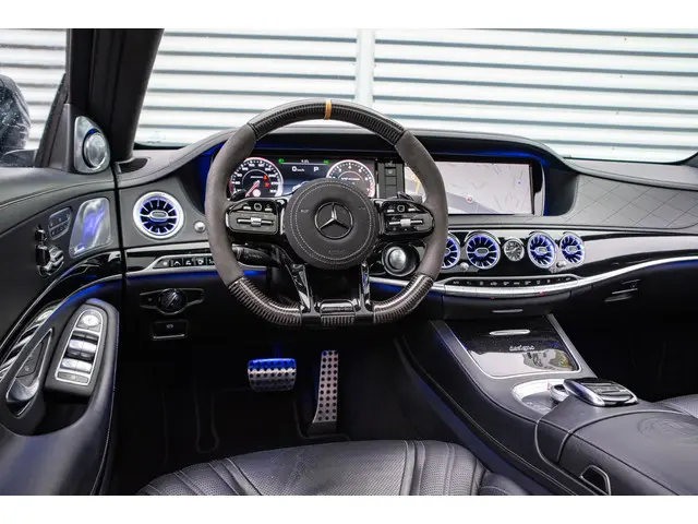 Mercedes-Benz S-Klasse AMG 63 4Matic Lang 2015 Benzine 4