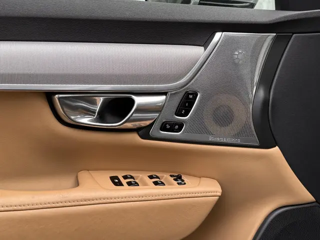 Volvo V90 2.0 T6 AWD Inscription 2016 Benzine 37