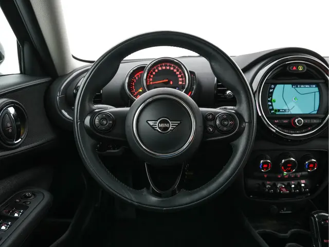 MINI Clubman Mini 1.5 Cooper Chili 2019 Benzine 19