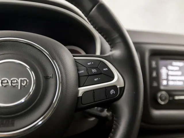 Jeep Compass 1.4 MultiAir Longitude 2018 Benzine 18