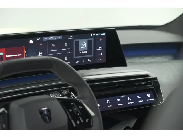 Peugeot 5008 1.2 Hybrid 136 GT 2024 Hybride Benzine 52