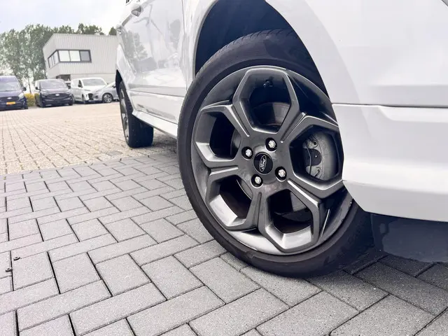 Ford EcoSport 1.0 EcoBoost ST-Line 2020 Benzine 9