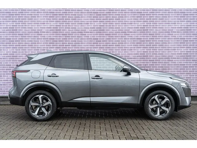 Nissan QASHQAI 1.3 MHEV N-Connecta 2022 Benzine 6