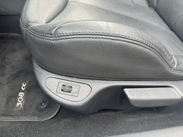 Peugeot 308 CC 1.6 THP Féline 2012 Benzine 11