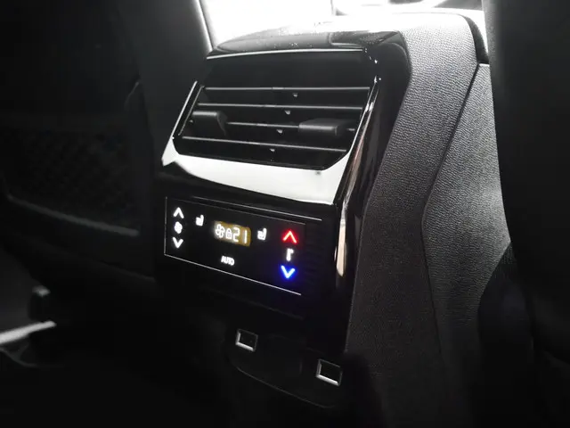 Peugeot e-5008 GT Avantage 73 kWh 2025 Elektrisch 17