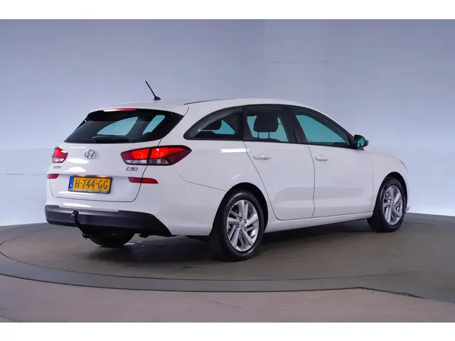 Hyundai i30 Wagon 1.4 [AC, Cruise, Led] 2017 Benzine 29
