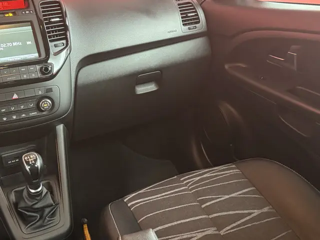 Kia Venga 1.4 CVVT DynamicPLusLine 2016 Benzine 43