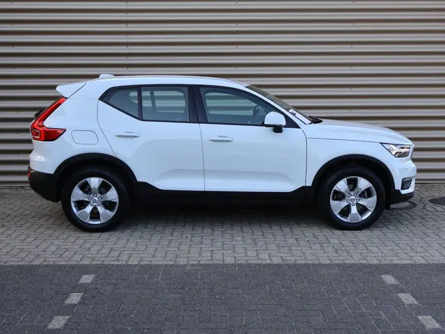 Volvo XC40 T2 AUT Business Pro 2020 Benzine 6