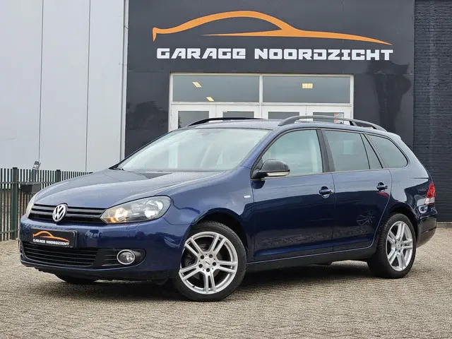Volkswagen Golf 2