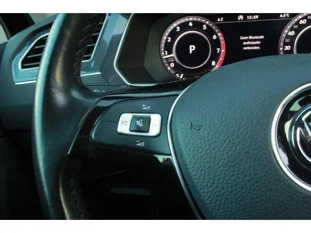 Volkswagen Tiguan 1.4 TSI ACT Highline 2017 Benzine 24