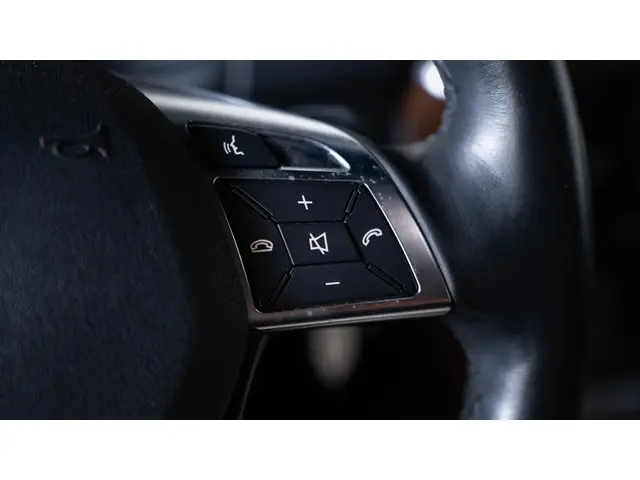 Mercedes-Benz G-Klasse 500 2017 Benzine 23