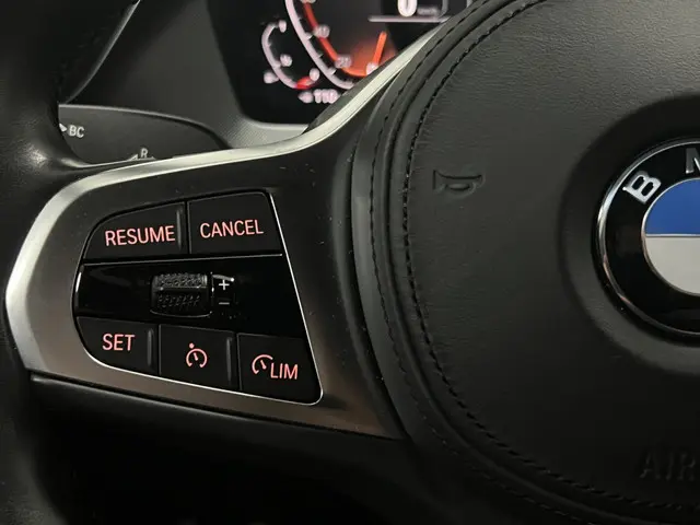 BMW 1 Serie 118i High Executive M-Sport 2020 Benzine 18