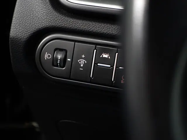 Kia Ceed Sportswagon 1.0 T-GDi DynamicLine- 2021 Benzine 18