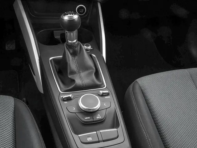 Audi Q2 30 TFSI 115pk Design 2019 Benzine 36