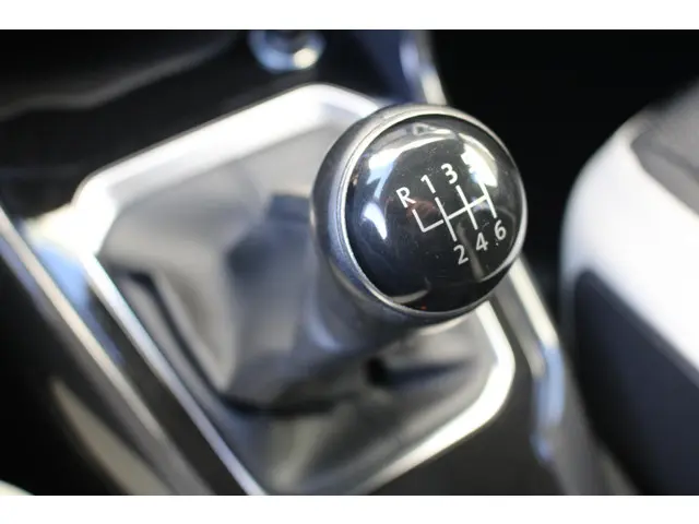 Volkswagen T-Roc 1.5 TSI Sport 2018 Benzine 19