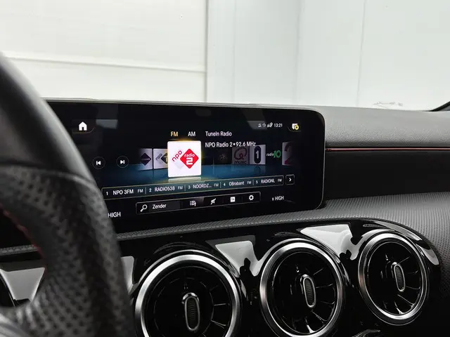 Mercedes-Benz A-Klasse 160 Advantage 2020 Benzine 39