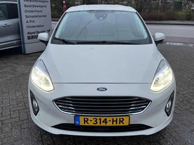 Ford Fiesta 1.0 EcoBoost Titanium 2021 Benzine 8