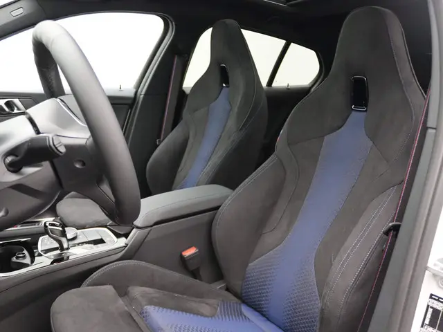 BMW 1 Serie 5-deurs 118i 2024 Benzine 10