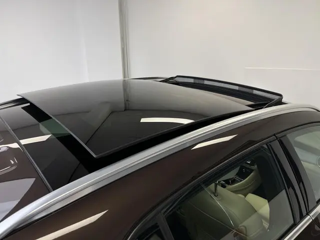 Mercedes-Benz GLA 180 Business Solution 2018 Benzine 5