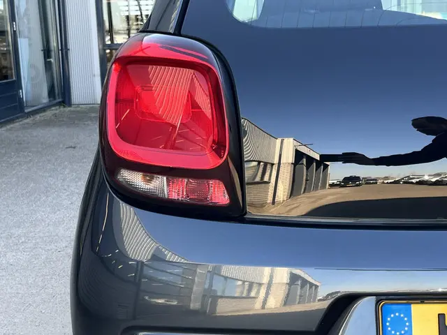 Citroën C1 1.0 e-VTi Shine 2015 Benzine 41
