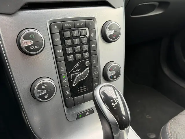 Volvo V40 Cross Country 1.5 T3 Nordic+ 2016 Benzine