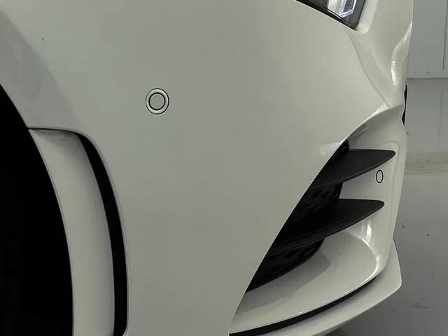 Mercedes-Benz A-Klasse 180 Premium Plus 2021 Benzine 45