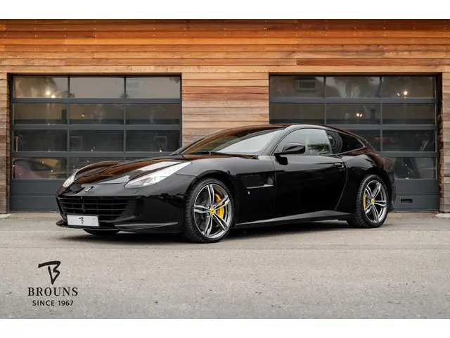 Ferrari GTC4Lusso 6.3 V12 2016 Benzine