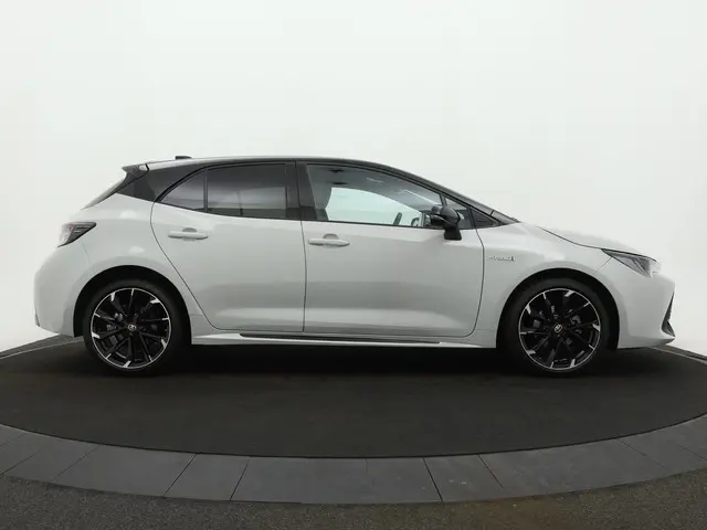 Toyota Corolla 1.8 Hybrid GR-Sport 2021 Hybride Benzine 4