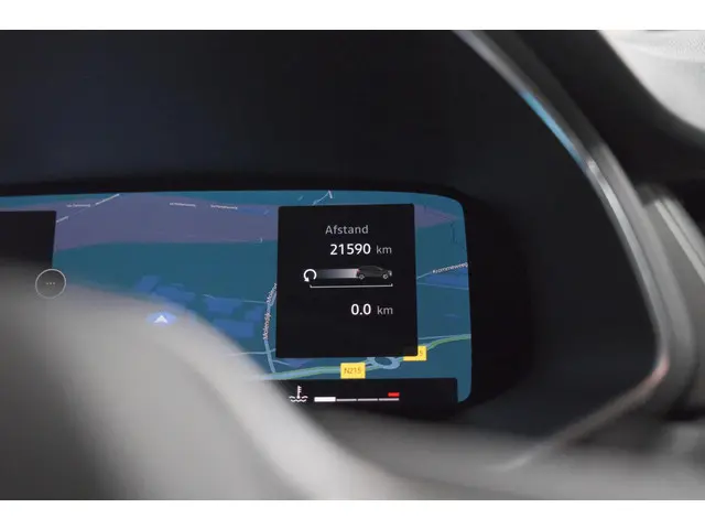 Renault Captur Mild Hybrid 160 EDC Techno 2024 Benzine 36