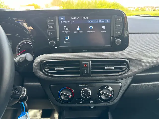 Hyundai i10 1.0 Comfort 5-zits 2020 Benzine 26