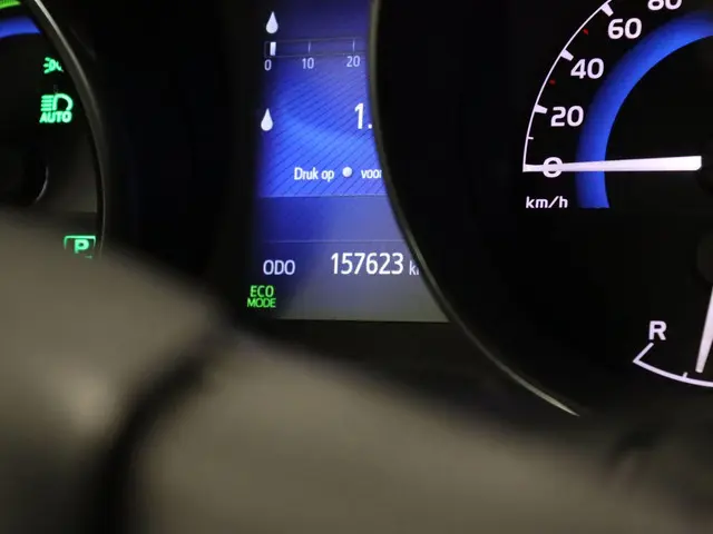 Toyota Auris 1.8 Hybrid Dynamic 2017 Hybride Benzine 23