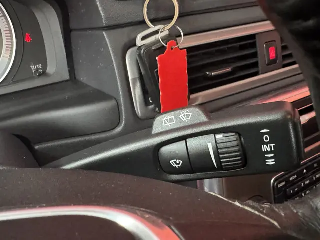 Volvo V70 1.6 T4 Summum 2013 Benzine 31