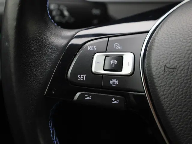 Volkswagen e-Golf E-DITION 100kW/136PK 2020 Elektrisch 8