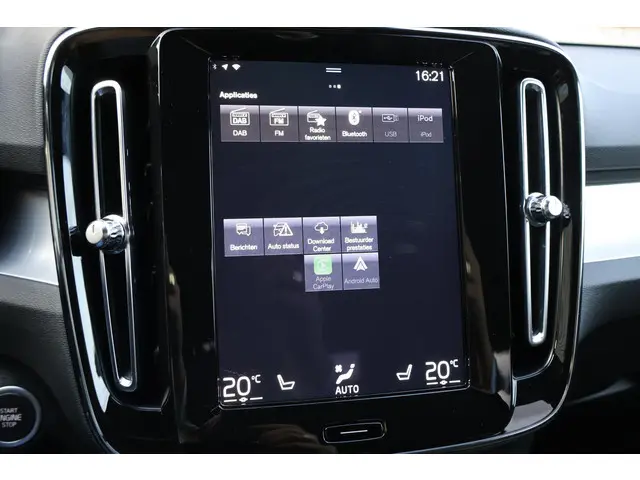 Volvo XC40 T4 Plug-in hybrid Core Bright 2022 Benzine 26