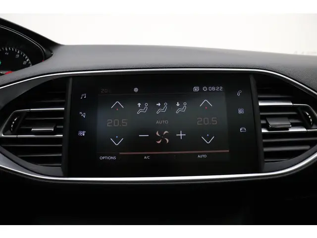Peugeot 308 1.2 PureTech Blue Lease Premium 2020 Benzine 24