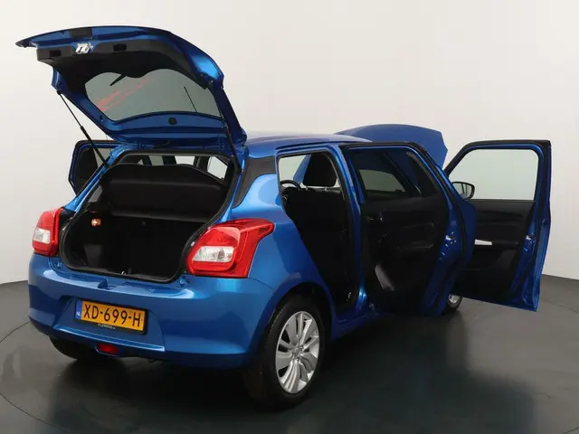 Suzuki Swift 1.2 Select 2018 Benzine 22