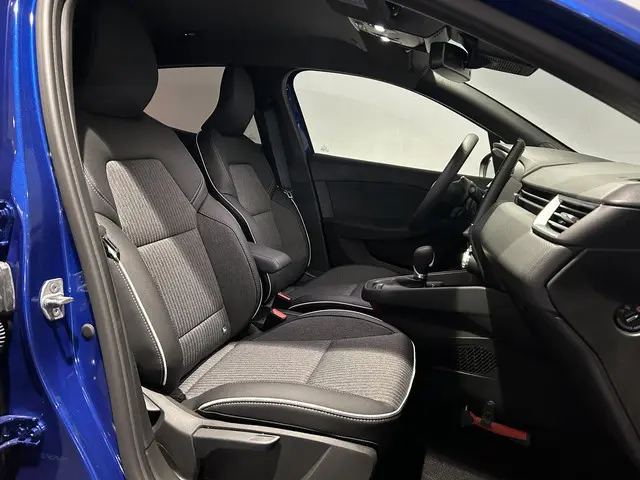 Mitsubishi Colt 1.6 HEV Intense+ 2025 Hybride Benzine 25