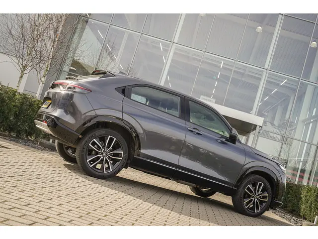 Honda HR-V 1.5i e:HEV ADVANCE 2024 Hybride Benzine 8
