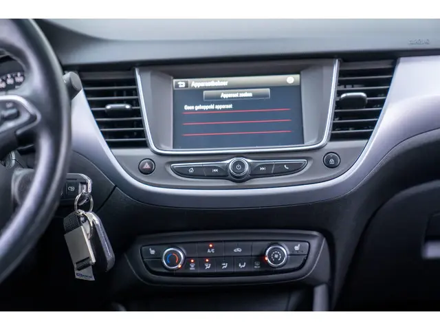 Opel Crossland X 1.2 Selection 2017 Benzine 24