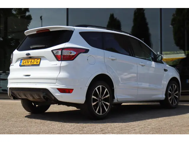 Ford Kuga 1.5 ECOBOOST ST-LINE 2017 Benzine 2